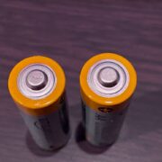 Alegerea bateriilor clasice sau a acumulatorilor